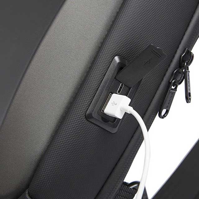 BANGE Waterproof Chest Bag – Anti-Theft Sling Crossbody Bag for Men & Women