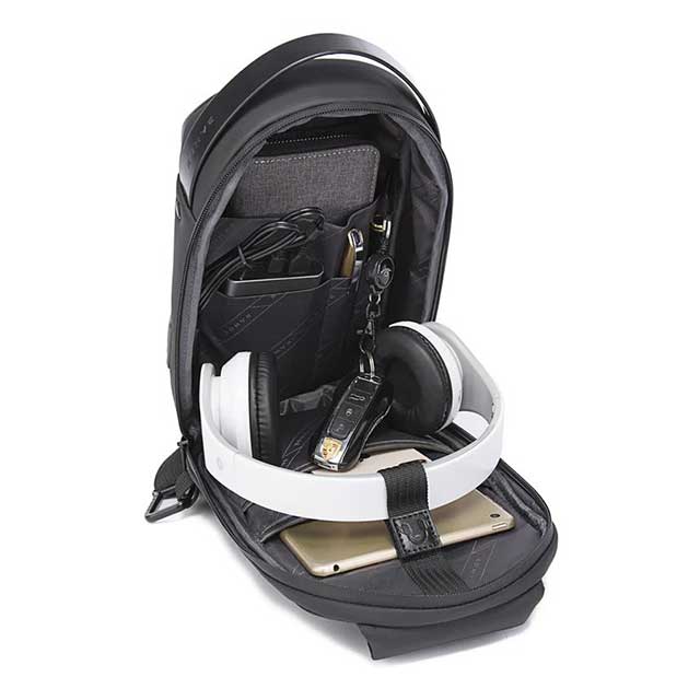 BANGE Waterproof Chest Bag – Anti-Theft Sling Crossbody Bag for Men & Women