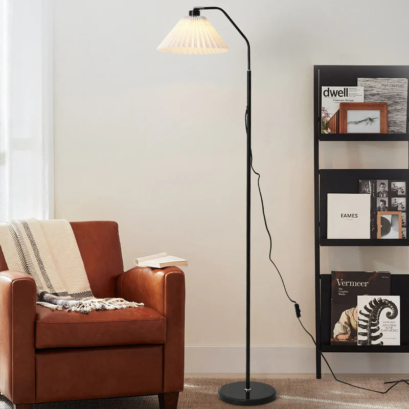 LED Sofa Floor Lamp with Flexible Gooseneck – Dimmable Reading & Task Light – 2-in-1 Table or Floor Standing Lamp for Living Room & Office