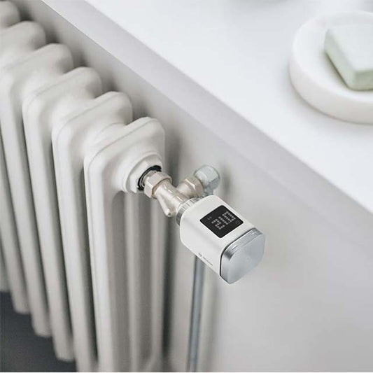 Bosch Smart Home Radiator Thermostat II - Smart Thermostat with App Control, Compatible with Amazon Alexa, Apple HomeKit &amp; Google Home