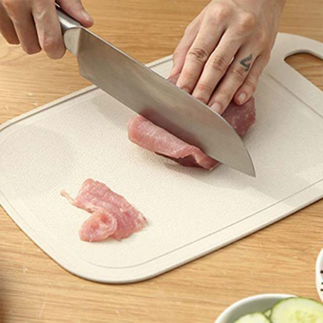 Non-Slip Multicolor Plastic Chopping Board – Durable Cutting Board for Fruits & Vegetables, Kitchen Accessories