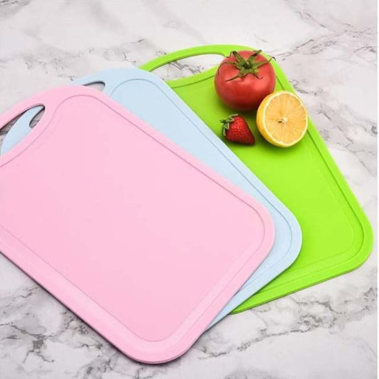 Non-Slip Multicolor Plastic Chopping Board – Durable Cutting Board for Fruits & Vegetables, Kitchen Accessories