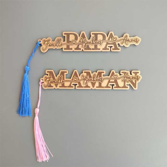 Customizable Family Bookmark – Personalized Gift for Mom, Dad, Aunt, Godmother, Godfather, Grandma &amp; Grandpa with Choice of Pompom Color