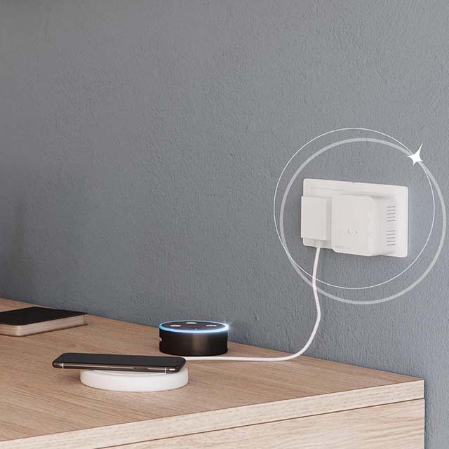 Devolo Magic 1 WiFi Mini - Compact Powerline Adapter - Ideal for Remote Working &amp; Streaming - French Plug