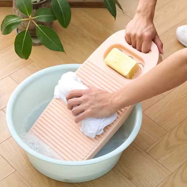 Durable Large Hand Wash Plastic Washboard with Non-Slip Laundry Board & Soap Trough – Essential Household Clothes Cleaning Tool