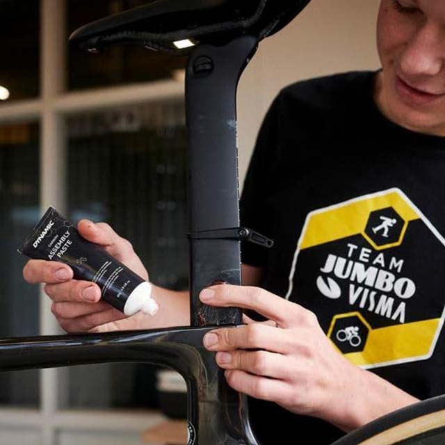 Dynamic Carbon Bicycle Mounting Grease 80g – Premium Mounting Paste Tube for Carbon Components (F-023)