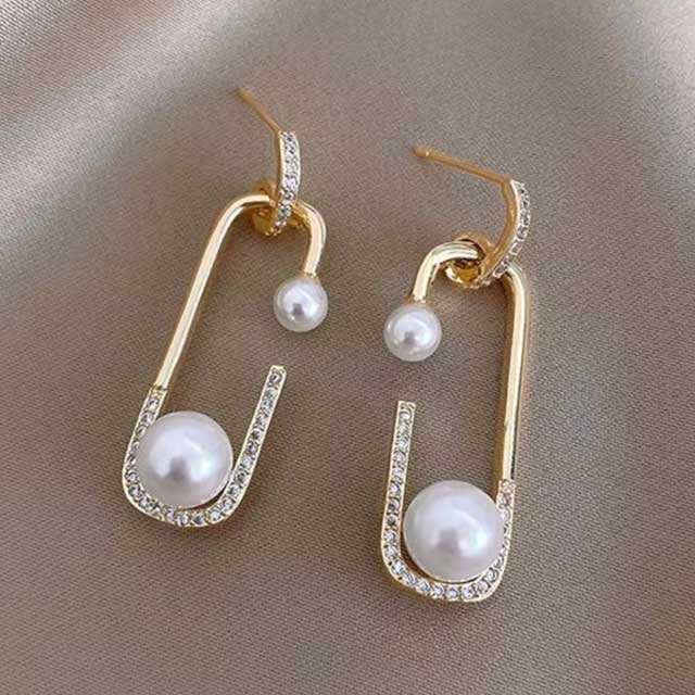 Elegant Imitation Pearl Dangle Earrings for Women – Long Crystal Tassel Drop Earrings | Wedding & Party Jewelry