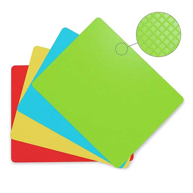 Set of 4 Flexible Non-Slip Cutting Mats – 15"x12" Plastic Chopping Boards with Food Icons for Kitchen Prep