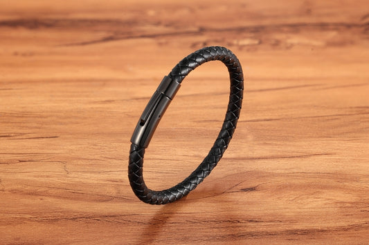 Bracelet en cuir avec boucle magnétique en acier inoxydable (EGBT396)