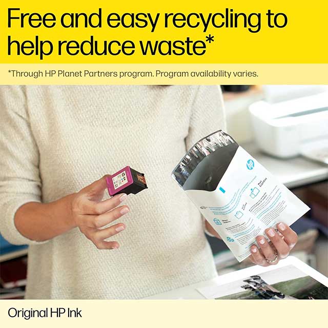 HP 305 Tri-Color Original Ink Cartridge