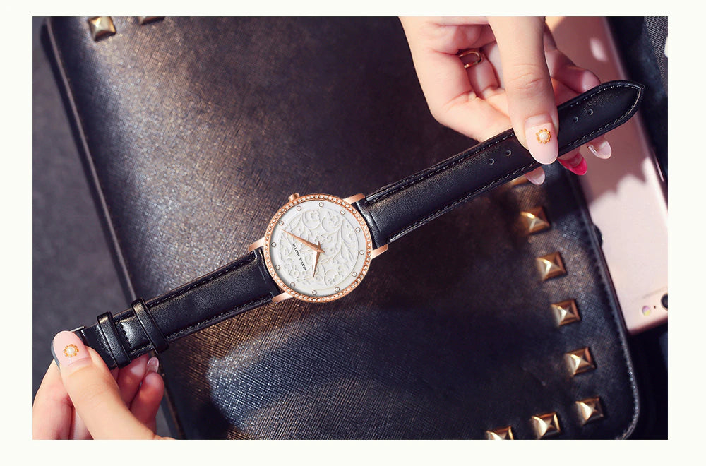 Montre femme en cuir Hannah Martin (1073)