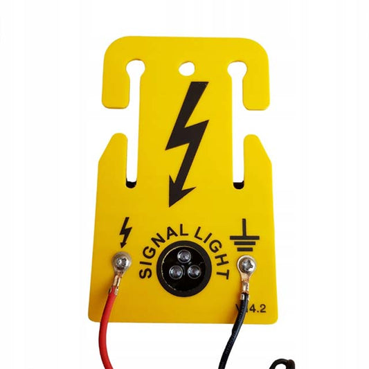 High-Performance Voltage Controller with Suspended Signal Shepherd for Electric Fence Signal Lights