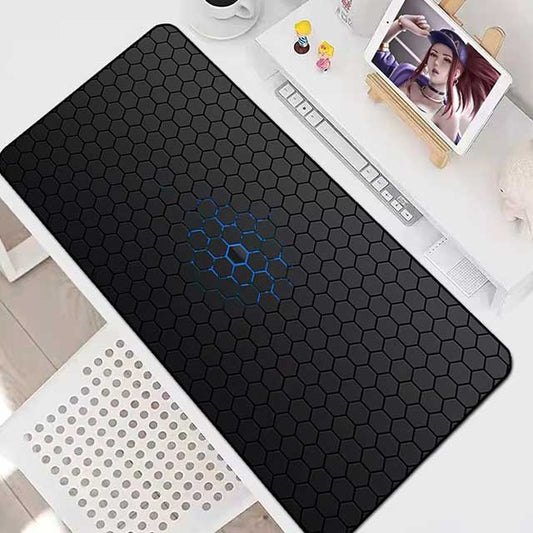 Honeycomb Gaming Mouse Pad – Large Desk Mat for Keyboard & Mouse | Non-Slip Mousepad for PC, Laptop & Gamer Setup with Anime Design