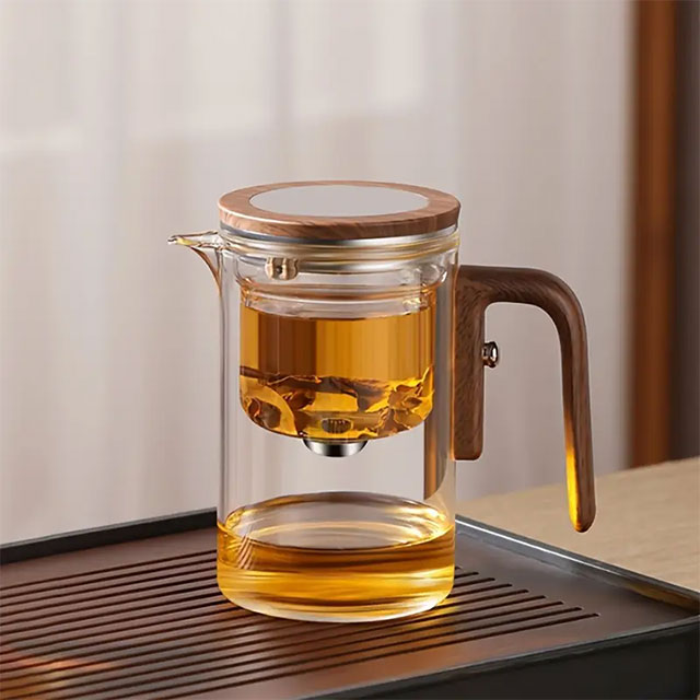 ITechjoy 17.58oz Clear Glass Teapot with Infuser – Elegant Design with Wooden Handle, Perfect for Blooming & Fruit Teas