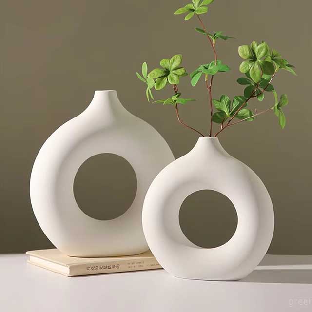 Imitation Ceramic White Donut Vase – Minimalist Flowerpot for Single Branch Arrangement & Table Decoration