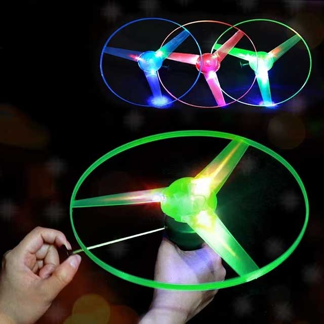 LED Glow UFO Pull Wire Spinning Toy – Luminous Flying Disc with Handle for Kids Outdoor Fun, Gifts & Parent-Child Games