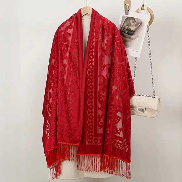 2025 New Women’s Lace Flower Silk Scarf – Gradient Hollow Cut Floral Shawl for Spring & Beach Wraps