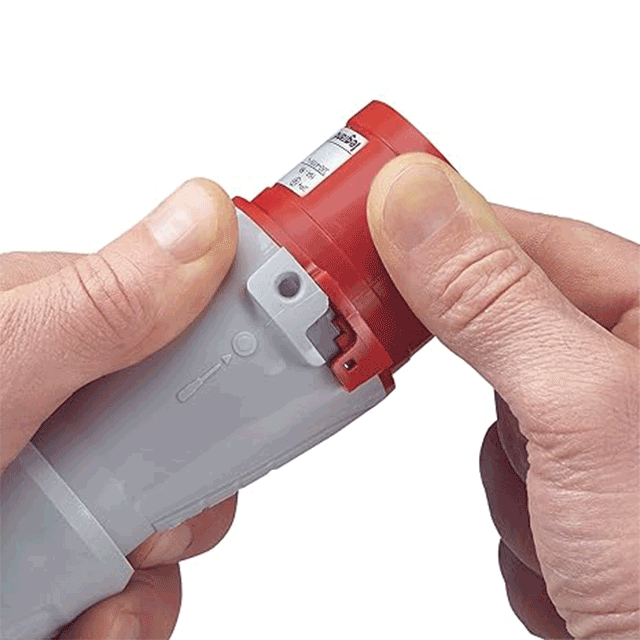 Legrand LEG555128 Straight Socket P17