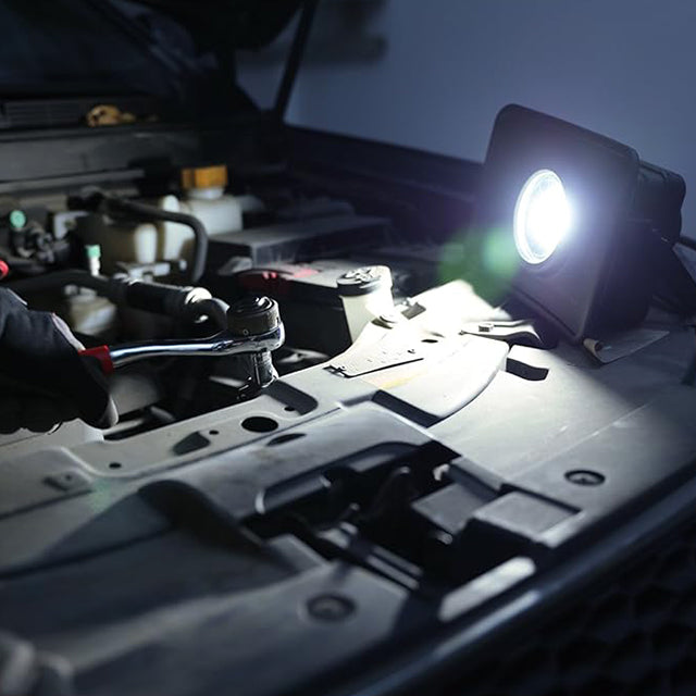 LivarnoLux 2400 Lumen LED Construction Work Light – 30W Spotlight with Stand, IPX4 Water-Resistant, Indoor & Outdoor Lighting