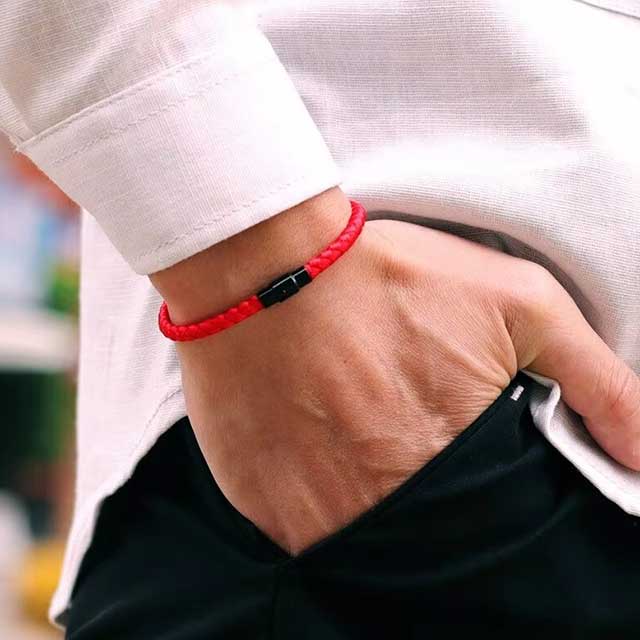 Lucky Red Rope Bracelet – Grade A Keel String Magnetic Couple Bracelet for Men & Women | Wealth & Prosperity Charm