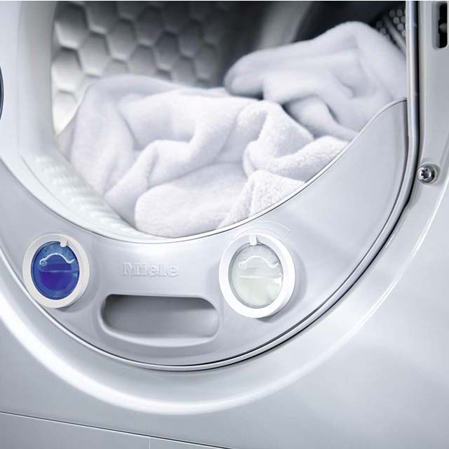 Miele 12020900 AQUA Laundry Fragrance for T1 Dryers with FragranceDos - Fresh Scent &amp; Deep Cleaning, Up to 50 Cycles, 12.5 ml