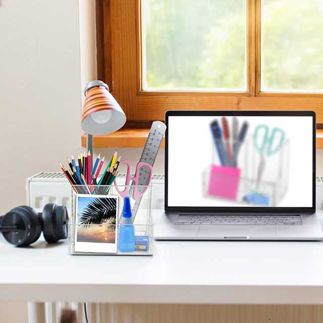 Clear Acrylic Pen Holder for Desk – 3-Compartment Pencil Organizer & Makeup Brush Holder with Sticky Notes Slot – Desk Accessories for Office, Art Supplies & Vanity Storage (1pc)