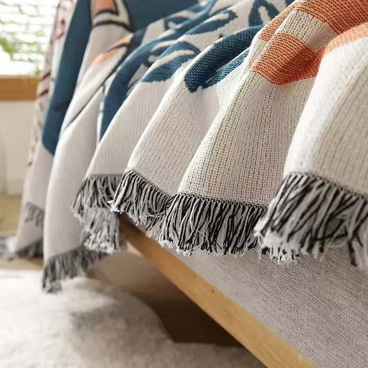 Plaid Blanket for Nordic and Boho Decor - Tassel Throw Blanket for Sofa, Bed, Picnic, and Summer Use