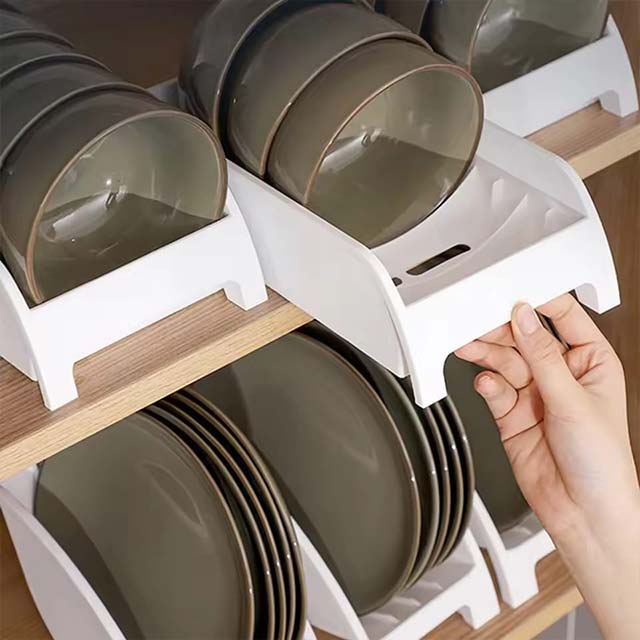 Plastic Plate & Bowl Storage Holder – Ventilated Kitchen Organizer Rack with Drainage