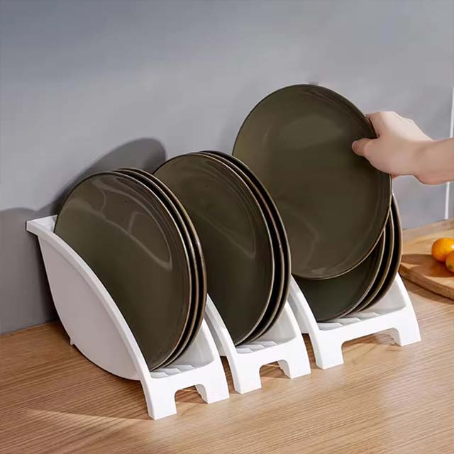 Plastic Plate & Bowl Storage Holder – Ventilated Kitchen Organizer Rack with Drainage