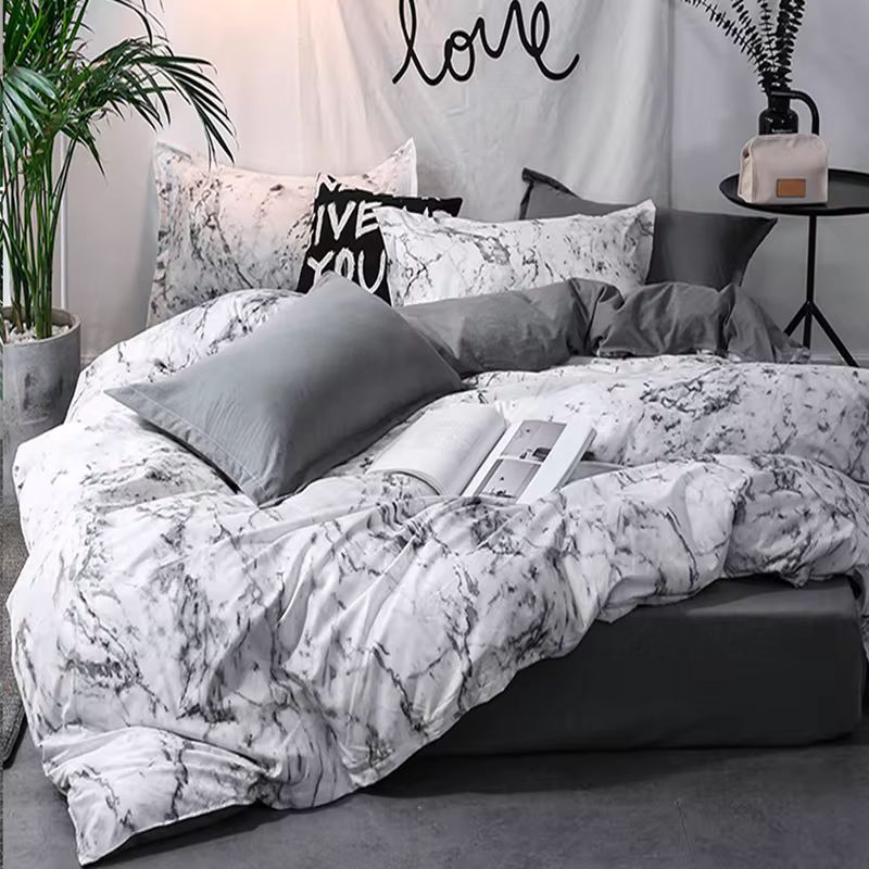 Premium 3-Piece Duvet Cover Set – Ultra-Soft Double Comforter Bedding Set – Includes 1 Quilt Cover (175x220cm) and 2 Matching Pillowcases (50x75cm) – Breathable All-Season Bedding for Queen, King, or Single Beds