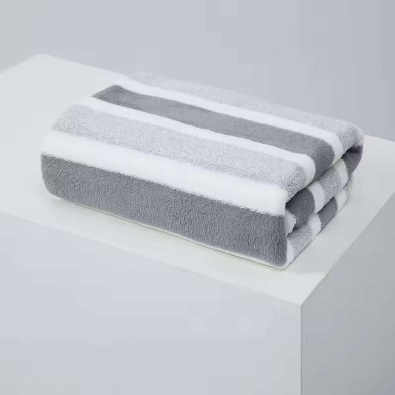 Premium Thickened Absorbent Bath Towel – Ultra-Soft High-Density Cotton Face & Body Towel for Home & Spa – Large 70x130cm Hotel Quality Wrap – Luxury Daily Essential (Green / Gray)