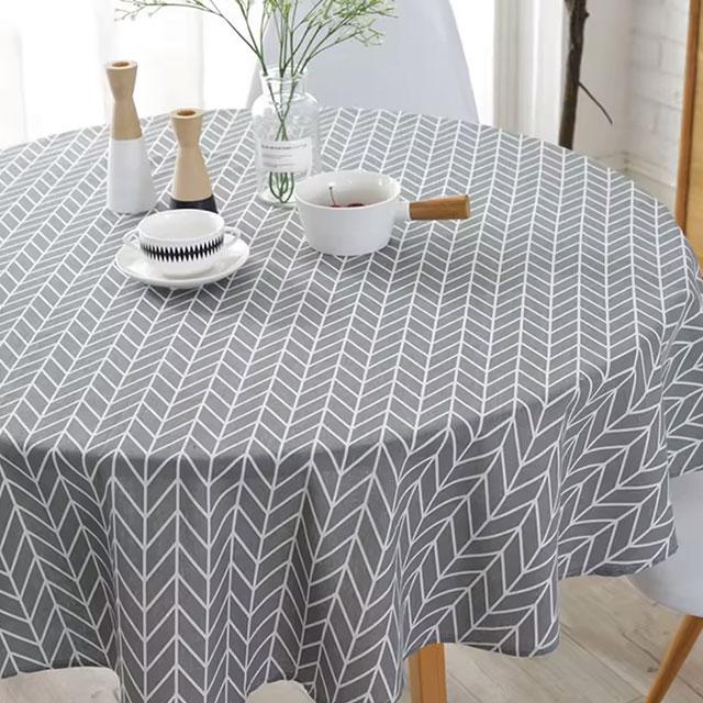 Round Tablecloth 120/150cm – Washable Decorative Table Cover for Home, Holiday, Christmas, Party & Picnic Dining