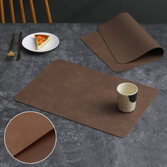 43*30cm American-Style Synthetic Leather Placemats – Set of 1/4/6 – Double-Sided Waterproof PU Table Mats – Heat-Resistant & Non-Slip for Kitchen and Dining (Black/Coffee/Light Coffee)
