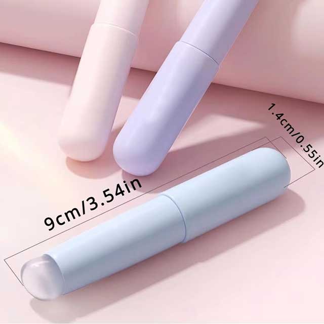 Silicone Lip Brush with Cap – Portable Lipstick & Balm Applicator with ABS Handle for Blending & Smudge Coverage