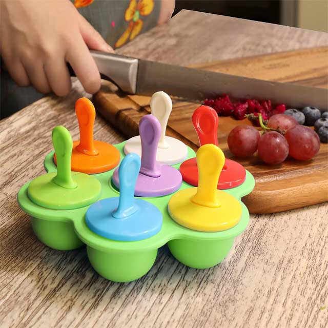 Silicone Popsicle Molds 7-Cavity DIY Ice Pop Maker with Colorful Sticks – Non-Stick Frozen Treat, Ice Cream &amp; Cake Mold for Baby Food (Green)