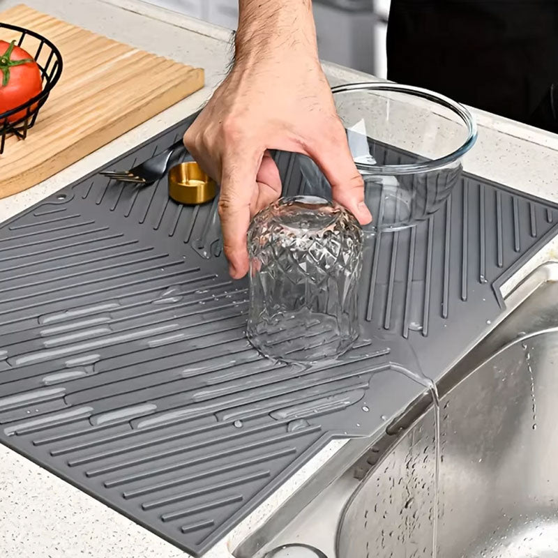 30*40CM Silicone Wave Dish Drying Mat – Heat-Resistant Non-Slip Countertop Drainer Pad & Foldable Kitchen Table Placemat