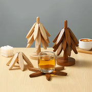 Solid Wood Christmas Tree Trivet Set – Heat-Resistant Pot Mat & Foldable Anti-Scalding Coasters for Dining Table Decor