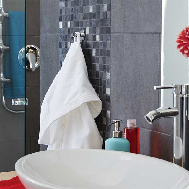 Tesa Powerbutton Universal Self