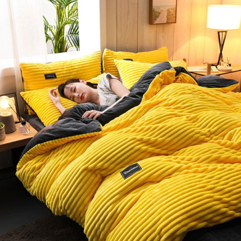 Ultra-Soft Winter Warm Coral Fleece Duvet Cover Set – Thick Flano Bedding Set with 2 Pillowcases – Premium Double Quilt Cover for King, Queen, and Twin Size Beds – Cozy, Anti-Static, and Breathable ( 8 Colors Available)