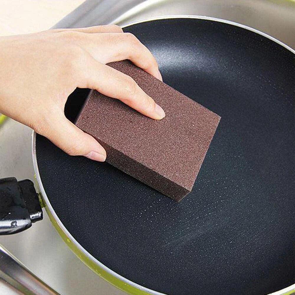 Magic Rust Remover Cleaning Sponge for Cooktops, Pots & Kitchen Surfaces – 7 x 10 x 2 cm