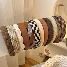 Vintage Lattice Print Sponge Headband for Women – Wide Elastic Hair Hoop | Fashion Hair Accessory