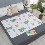 Matelas lavable imperméable tapis d'urine (50x70cm) – Protège-matelas respirant pour bébé et tout-petit – Tapis à langer mignon de dessin animé – Alèse douce réutilisable pour lit de bébé et literie
