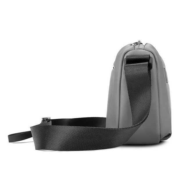 Waterproof Chest Bag for Men & Women – Lightweight, Durable, and Stylish