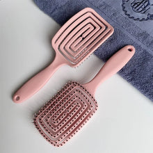 Hair Brush Detangling Comb – Bristle & Nylon Wet Brush for Curly Hair, Women’s Massage Comb, Salon Styling Tool