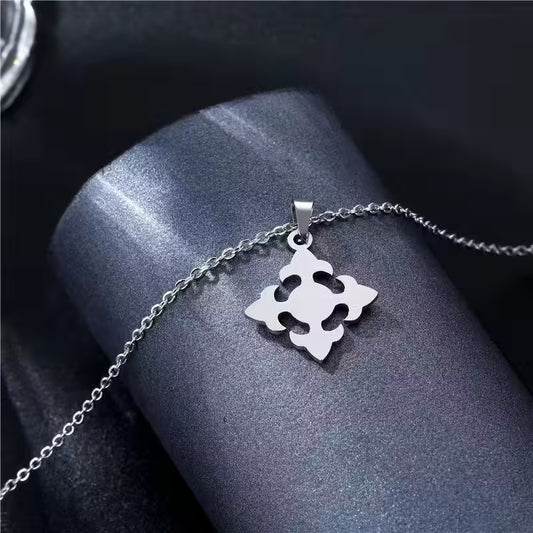 Collier unisexe avec pendentif fleur amulette (EGN203)