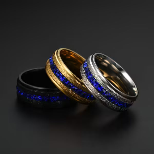 Bagues en acier inoxydable 8 mm avec cristal bleu (EGR041)