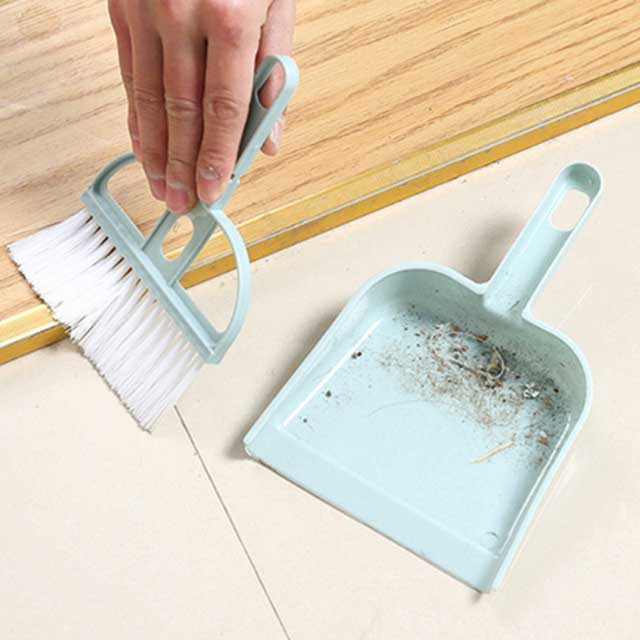 Blue Mini Desktop Cleaning Brush & Pet Broom Set - Dog & Cat Cleaning and Disinfection Household Tool
