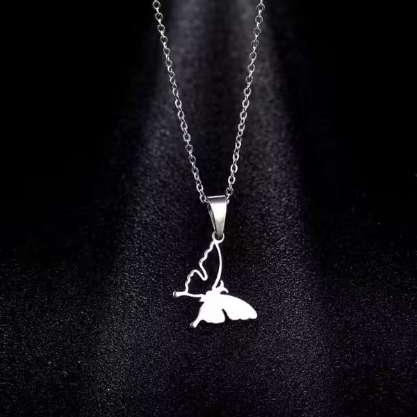 Collier pendentif papillon pour femme (EGN169)