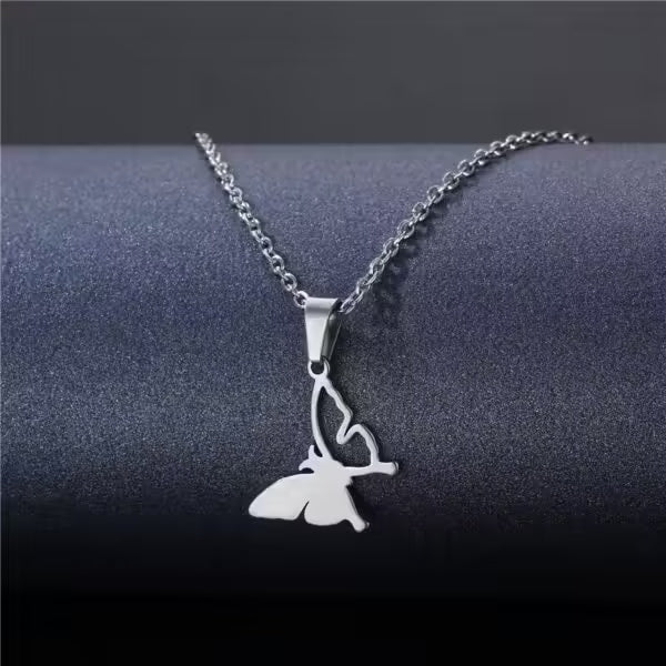 Collier pendentif papillon pour femme (EGN169)