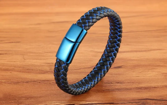 Bracelet simple en cuir bleu classique avec fermoir pour homme (EGBT048)